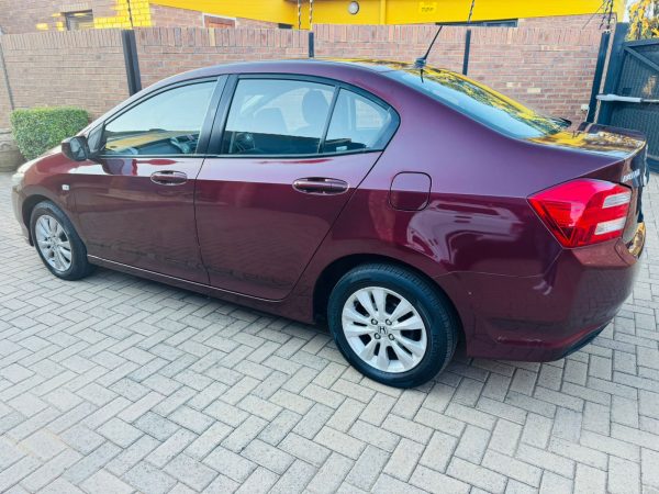 2013 Honda Ballade 1.5 Elegance Automatic - Image 4