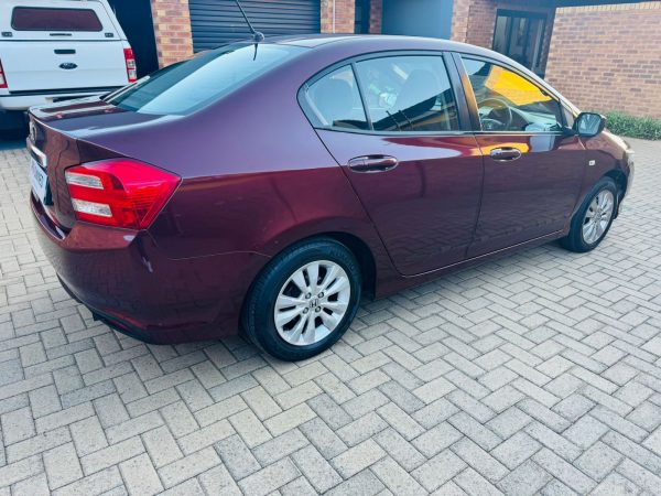 2013 Honda Ballade 1.5 Elegance Automatic - Image 6