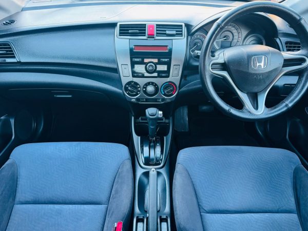 2013 Honda Ballade 1.5 Elegance Automatic - Image 8