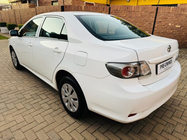 2017 Toyota Corollo Quest 1.6 Automatic - Image 6