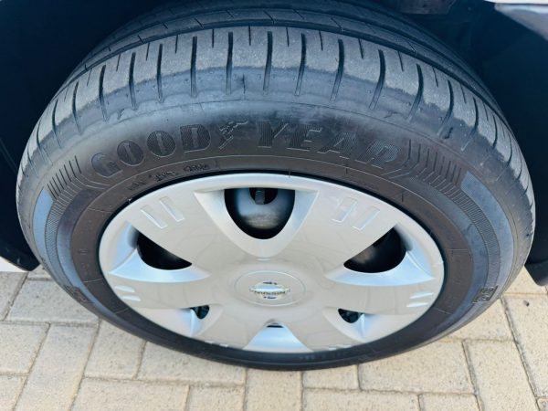 2018 Nissan NP200 1.6 A/C Safety Pack - Image 15