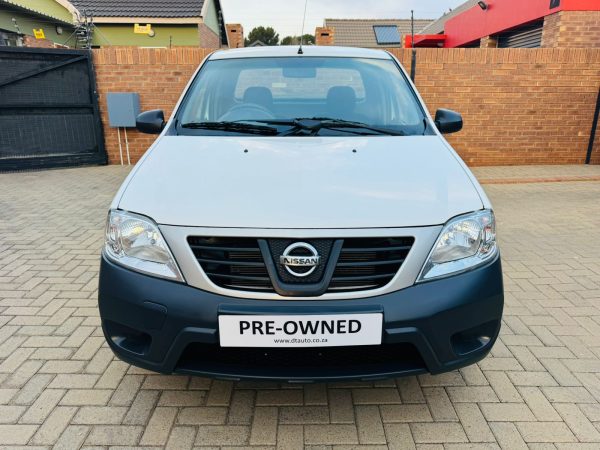 2018 Nissan NP200 1.6 A/C Safety Pack P/U - Image 2