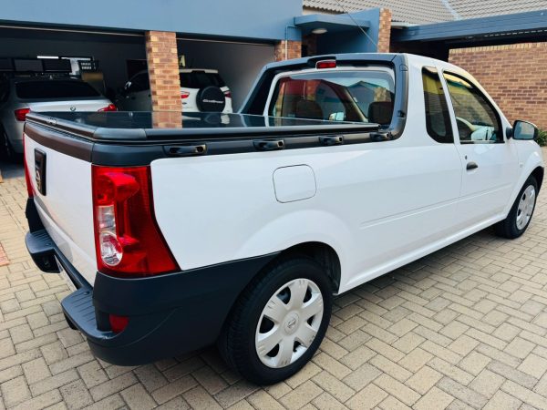 2018 Nissan NP200 1.6 A/C Safety Pack P/U - Image 4