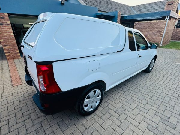 2018 Nissan NP200 1.6 A/C Safety Pack - Image 4