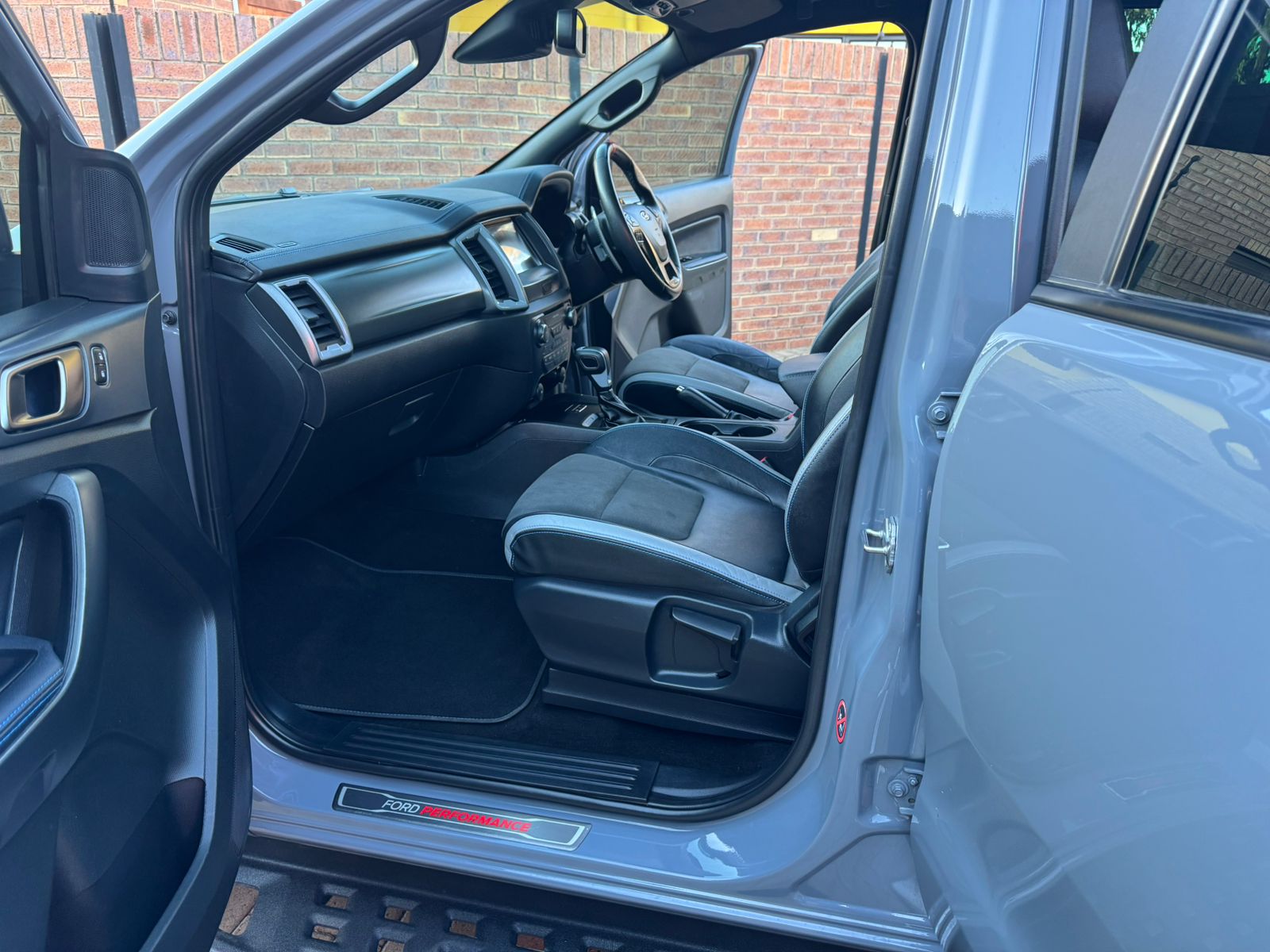 2021 Ford Ranger 2.0D Bi-Turbo Raptor 4x4 Auto Double Cab - Image 9