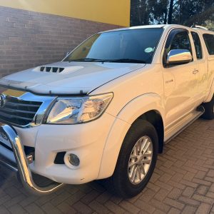 2012 Toyota Hilux 3.0 D-4D Xtra/Cab Manual