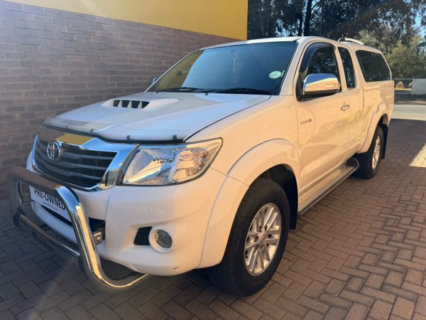 2012 Toyota Hilux 3.0 D-4D Xtra/Cab Manual