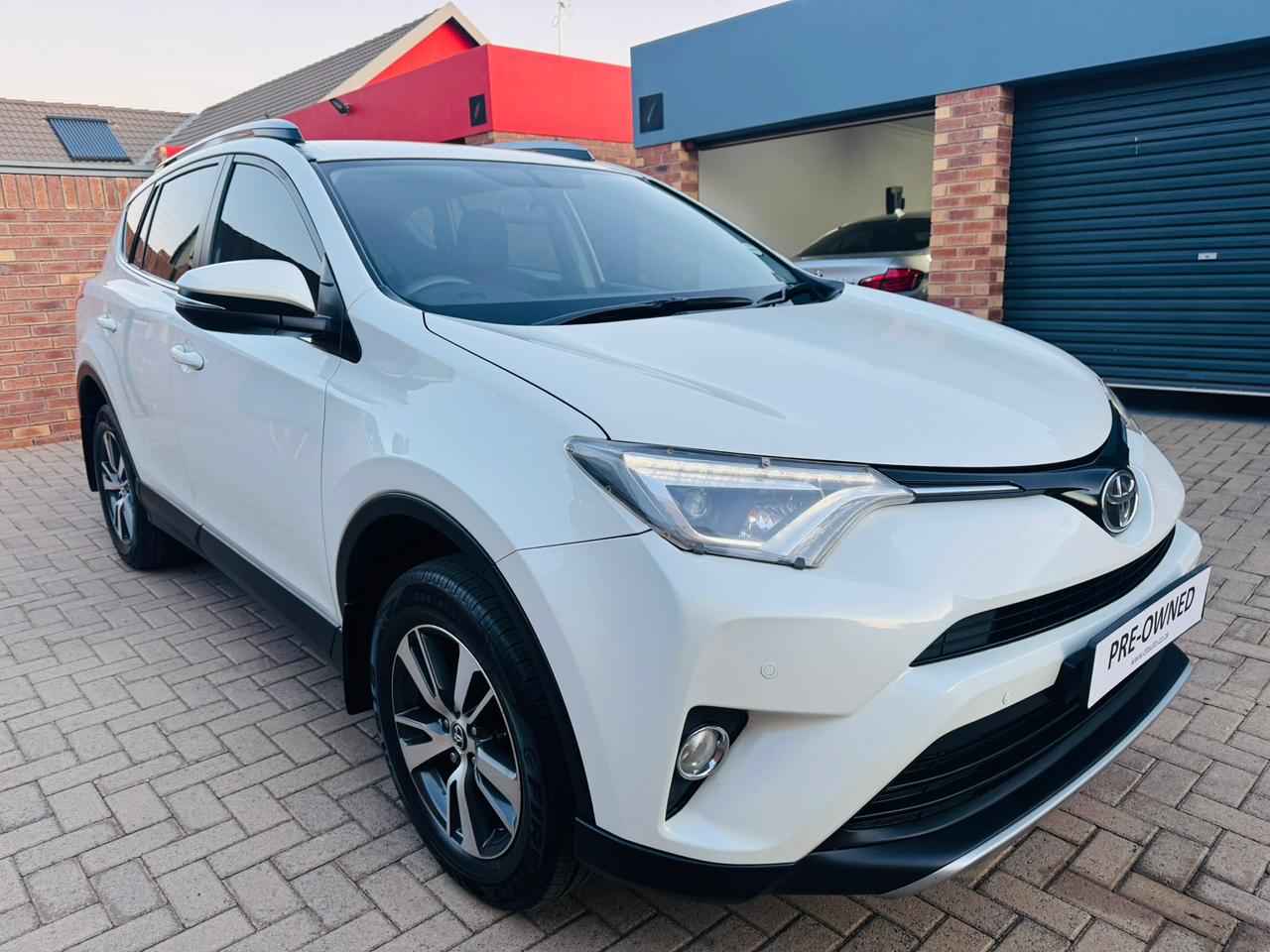 2017 Toyota RAV4 2.0 GC Petrol Automatic - Image 3