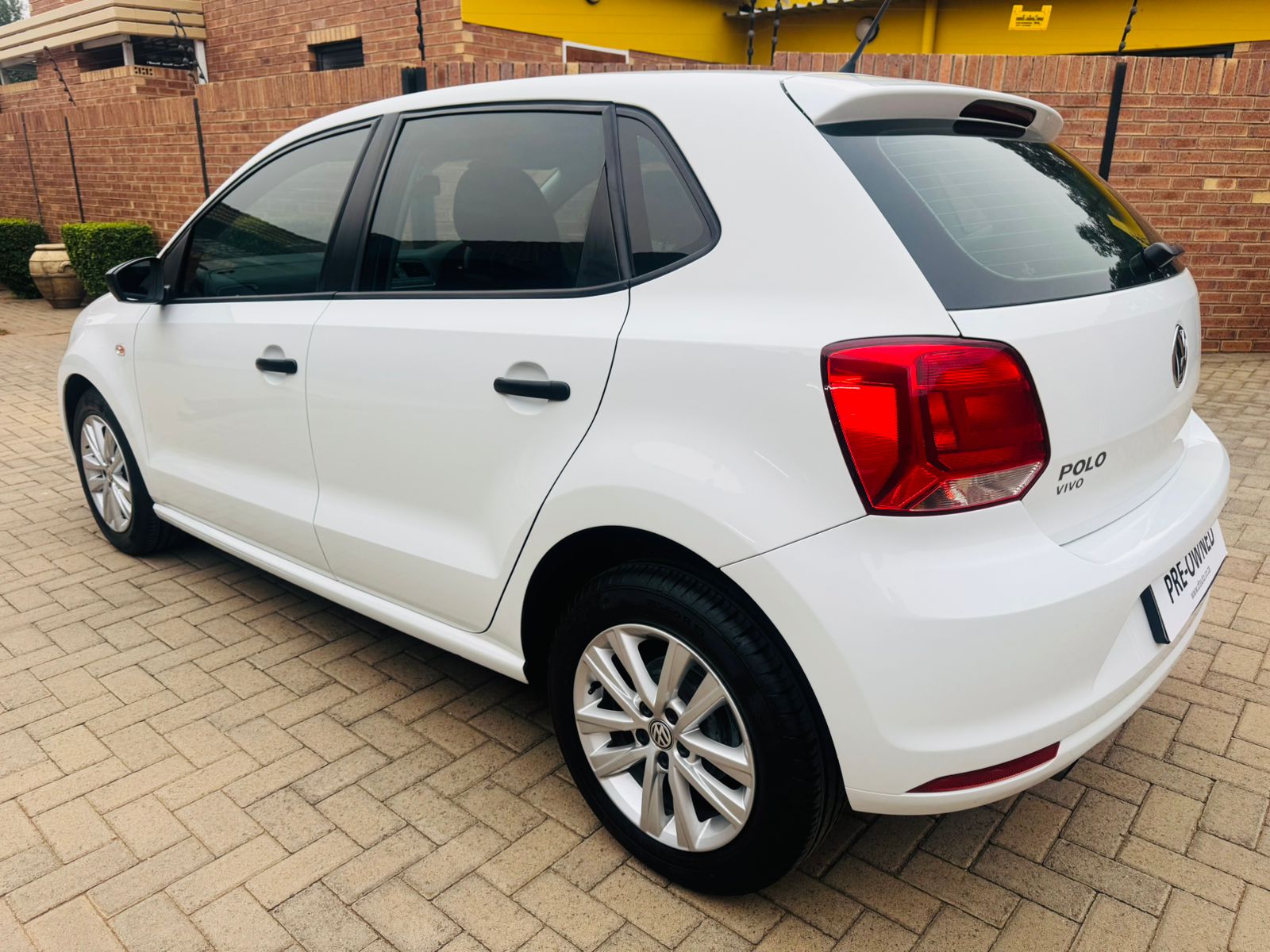 2020 Volkswagen Polo Vivo 1.4 Trendline 5dr - Image 4