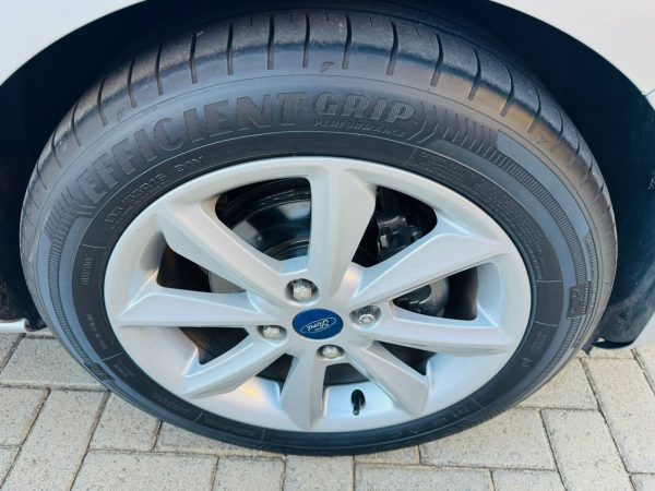 2019 Ford Fiesta 1.0 Ecoboost Trend 5-dr - Image 14