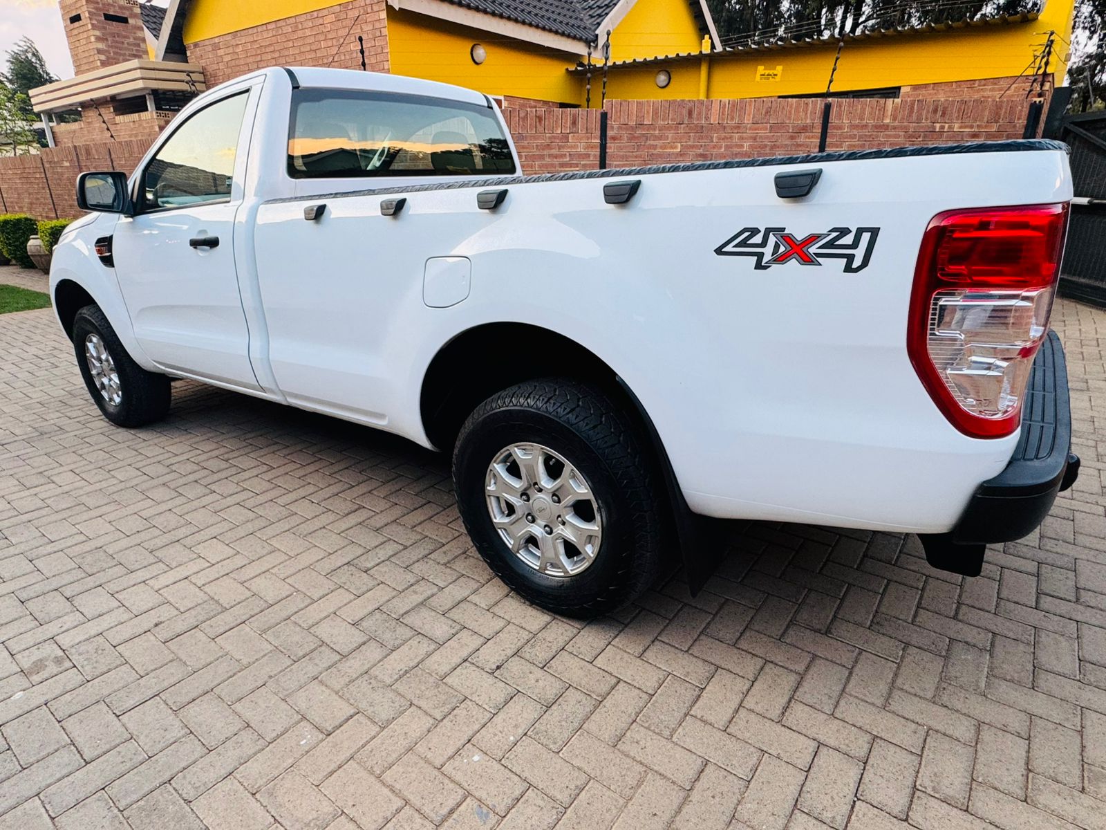 2018 Ford Ranger 2.2 TDCI XL 4x4 P/U S/C - Image 4