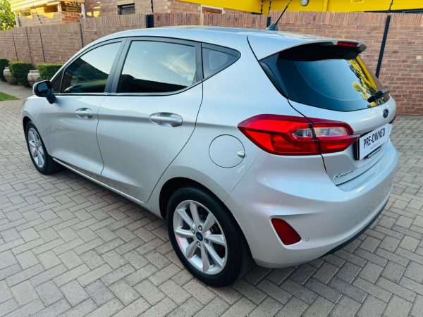 2019 Ford Fiesta 1.0 Ecoboost Trend 5-dr - Image 6