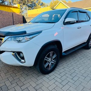 2016 Toyota Fortuner 2.4 GD-6 Raised Body Automatic