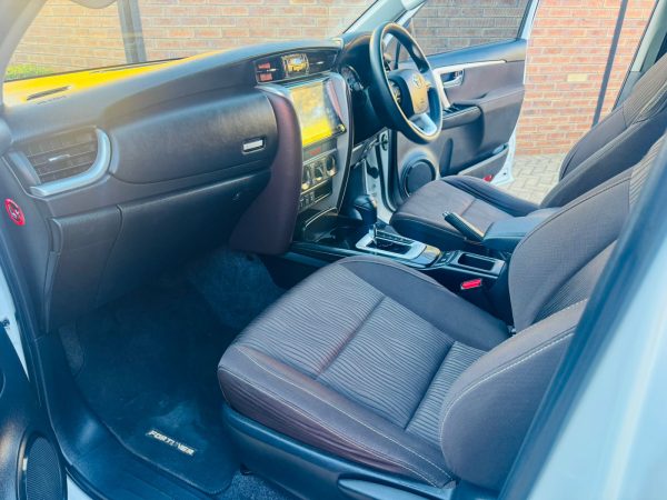 2016 Toyota Fortuner 2.4 GD-6 Raised Body Automatic - Image 10