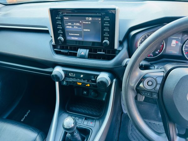 2019 Toyota RAV4 2.0 GX Petrol Manual - Image 10