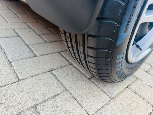 2012 Hyundai I10 1.1 GLS / Motion - Image 14