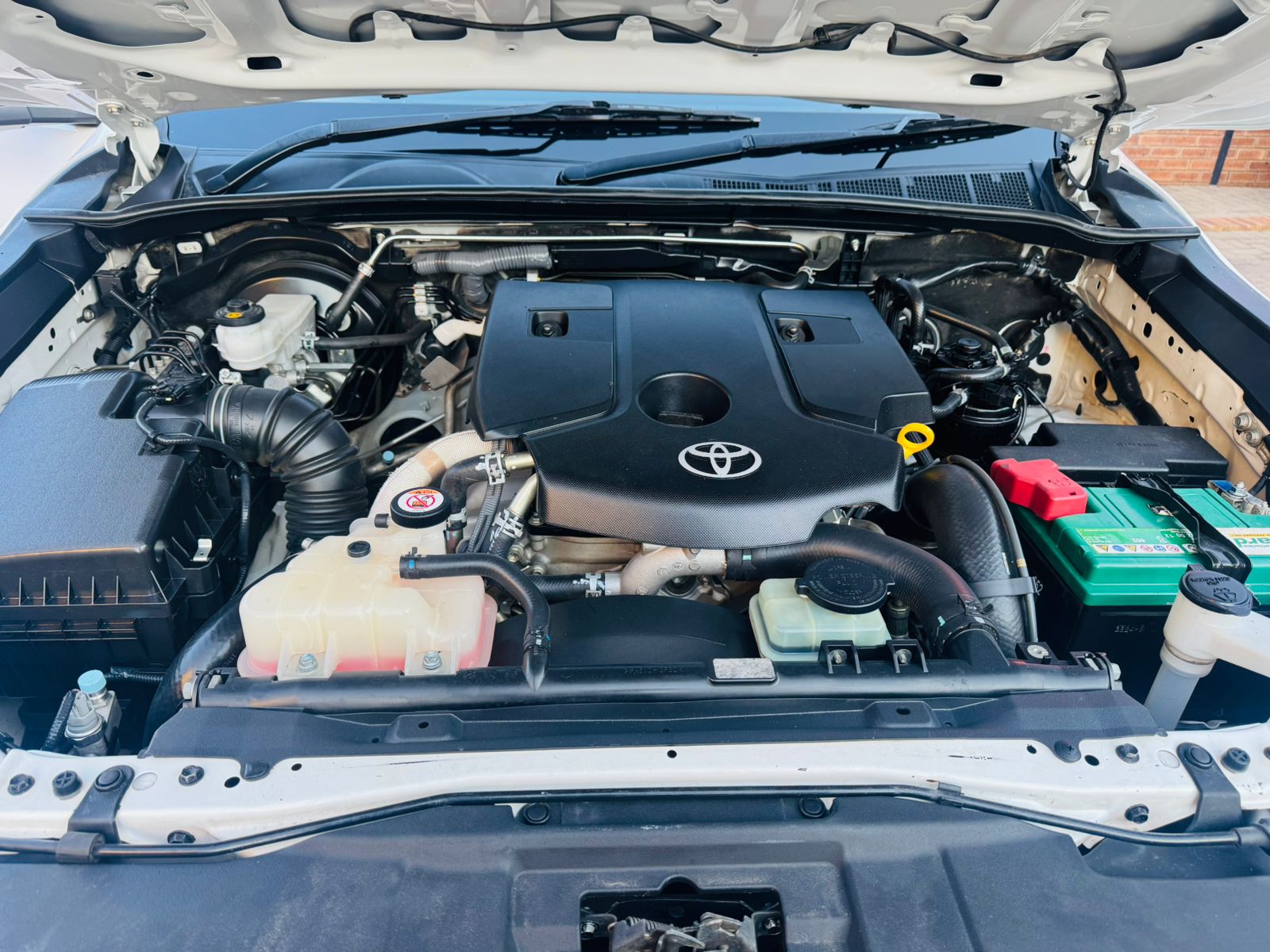 2020 Toyota Hilux 2.4 GD-6 RB SRX Double Cab - Image 14