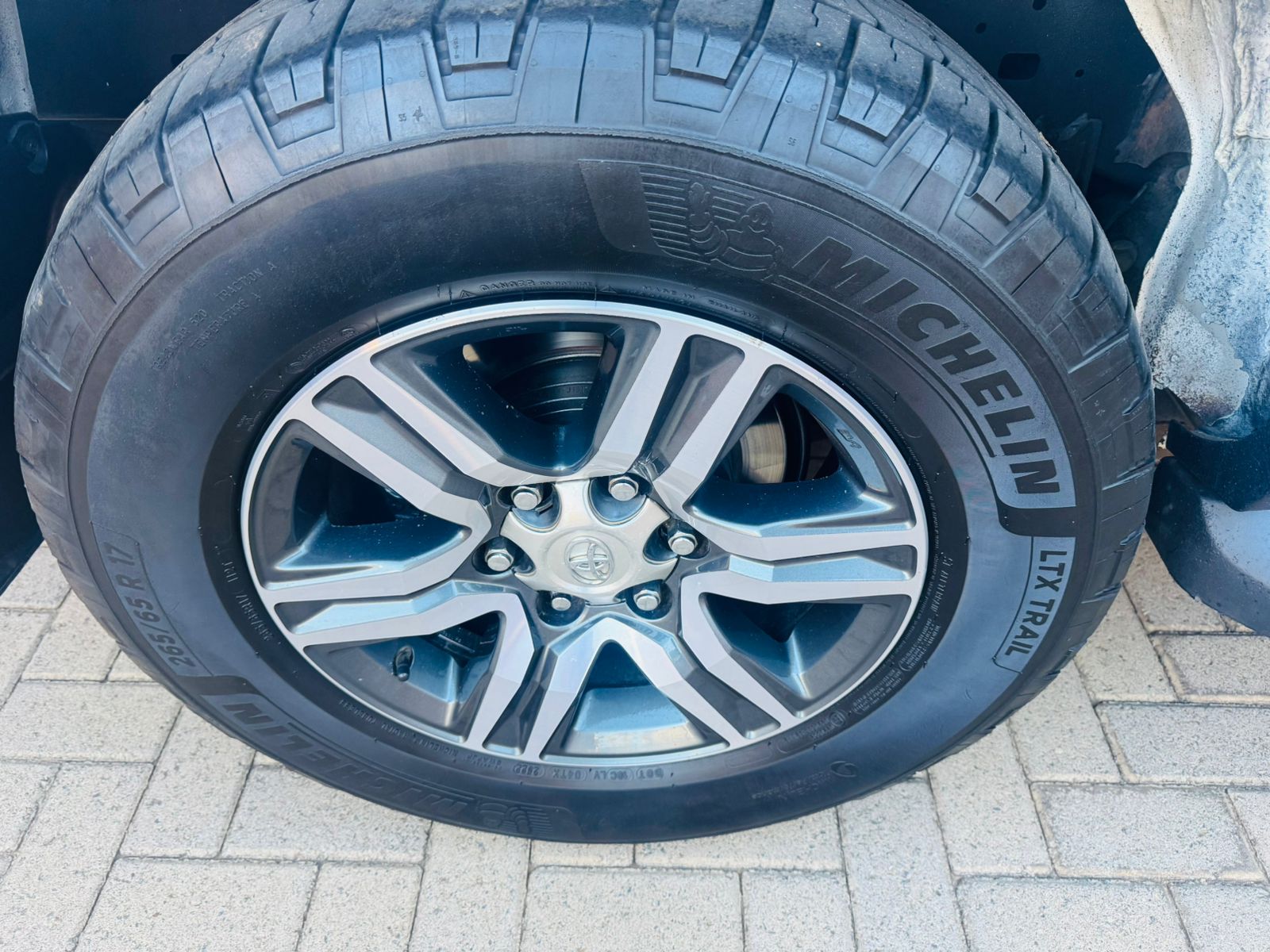 2016 Toyota Fortuner 2.4 GD-6 Raised Body Automatic - Image 14