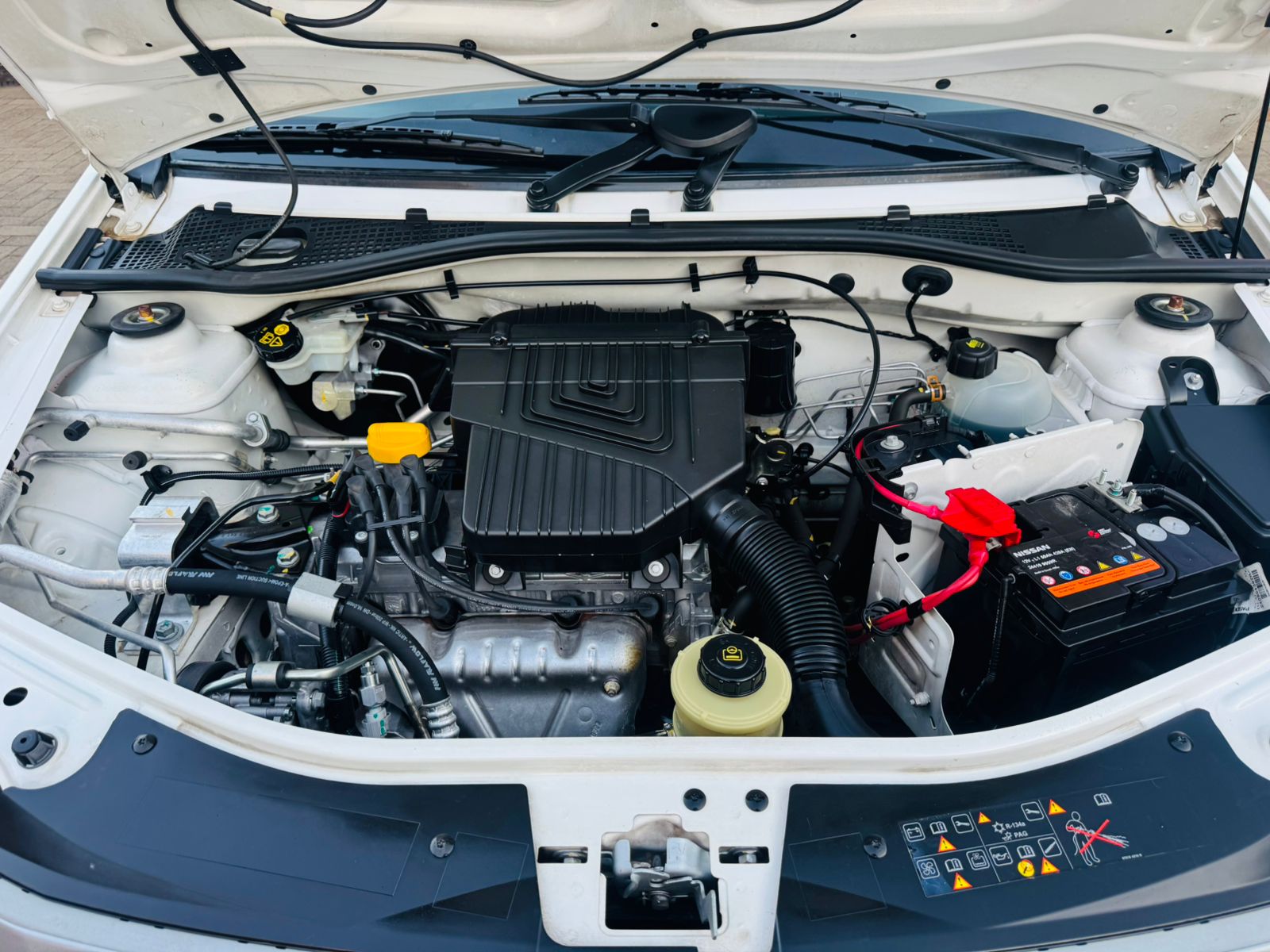 2022 Nissan NP200 1.6 A/C Safety Pack - Image 15