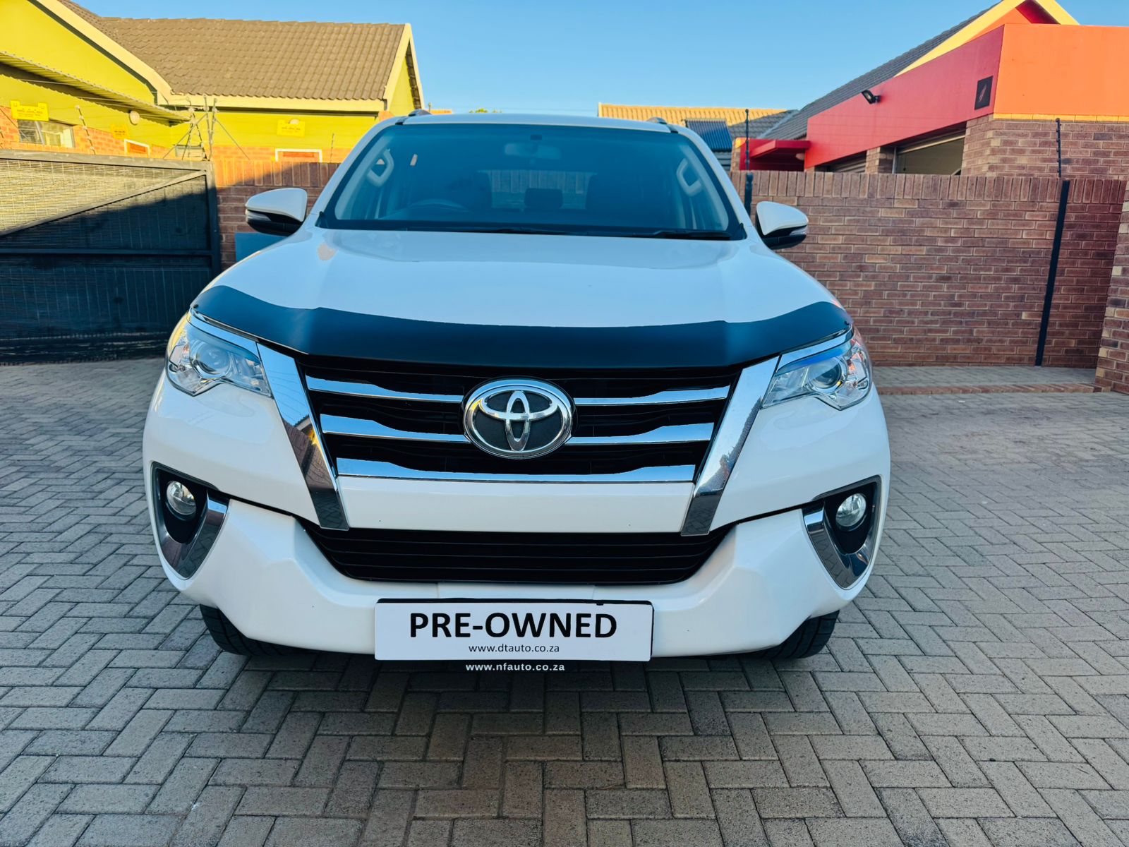 2016 Toyota Fortuner 2.4 GD-6 Raised Body Automatic - Image 2