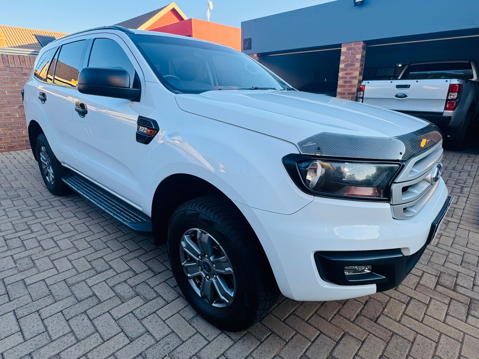 2018 Ford Everest 2.2 TDCI XLS Automatic - Image 3