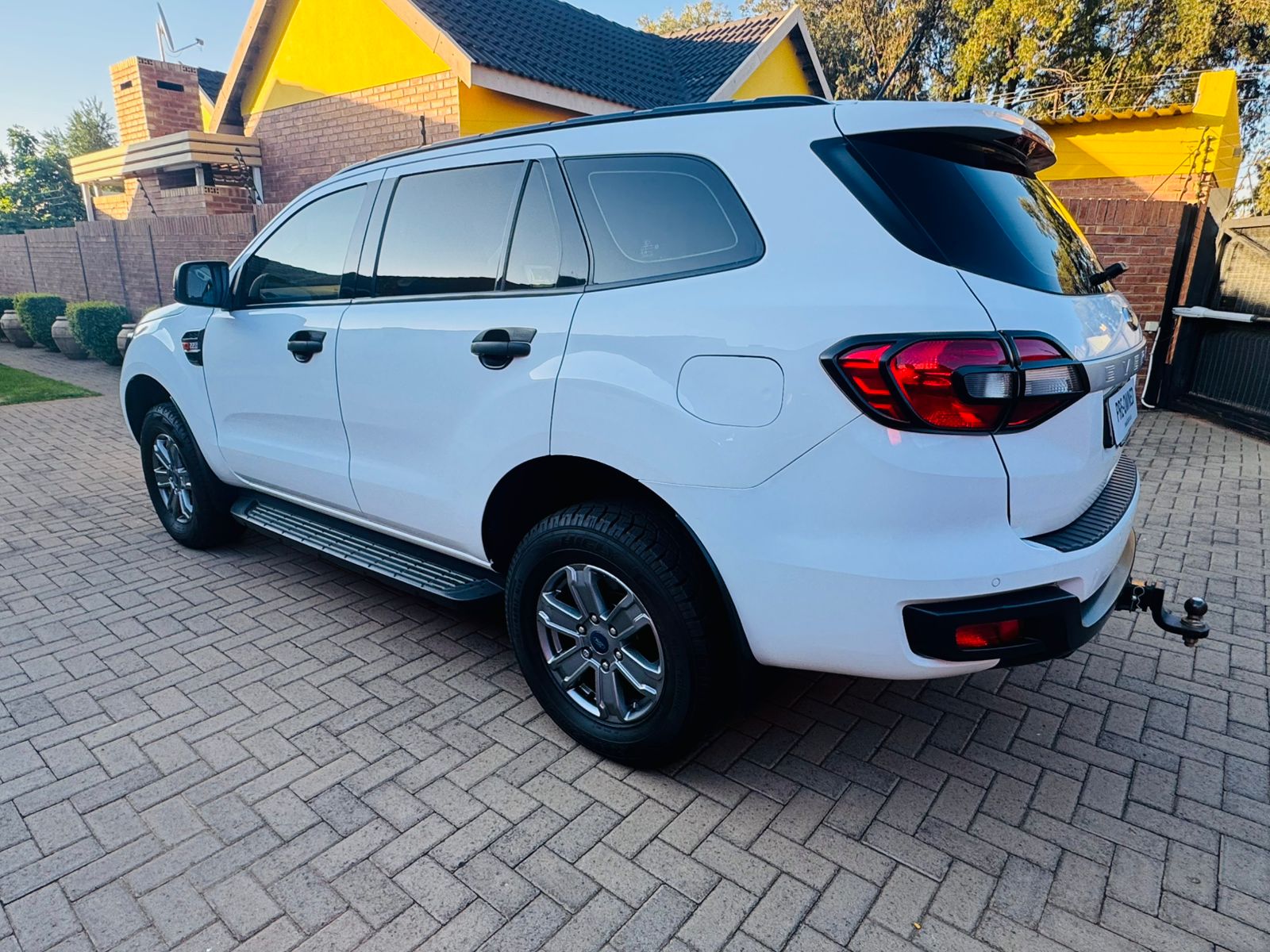 2018 Ford Everest 2.2 TDCI XLS Automatic - Image 4