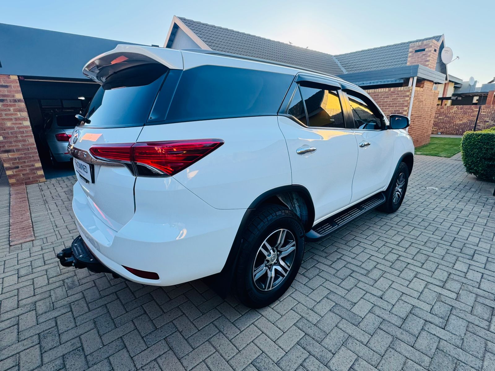 2016 Toyota Fortuner 2.4 GD-6 Raised Body Automatic - Image 6