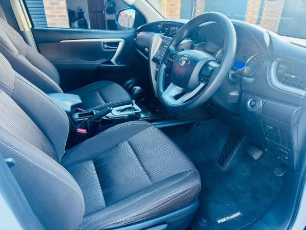 2016 Toyota Fortuner 2.4 GD-6 Raised Body Automatic - Image 8