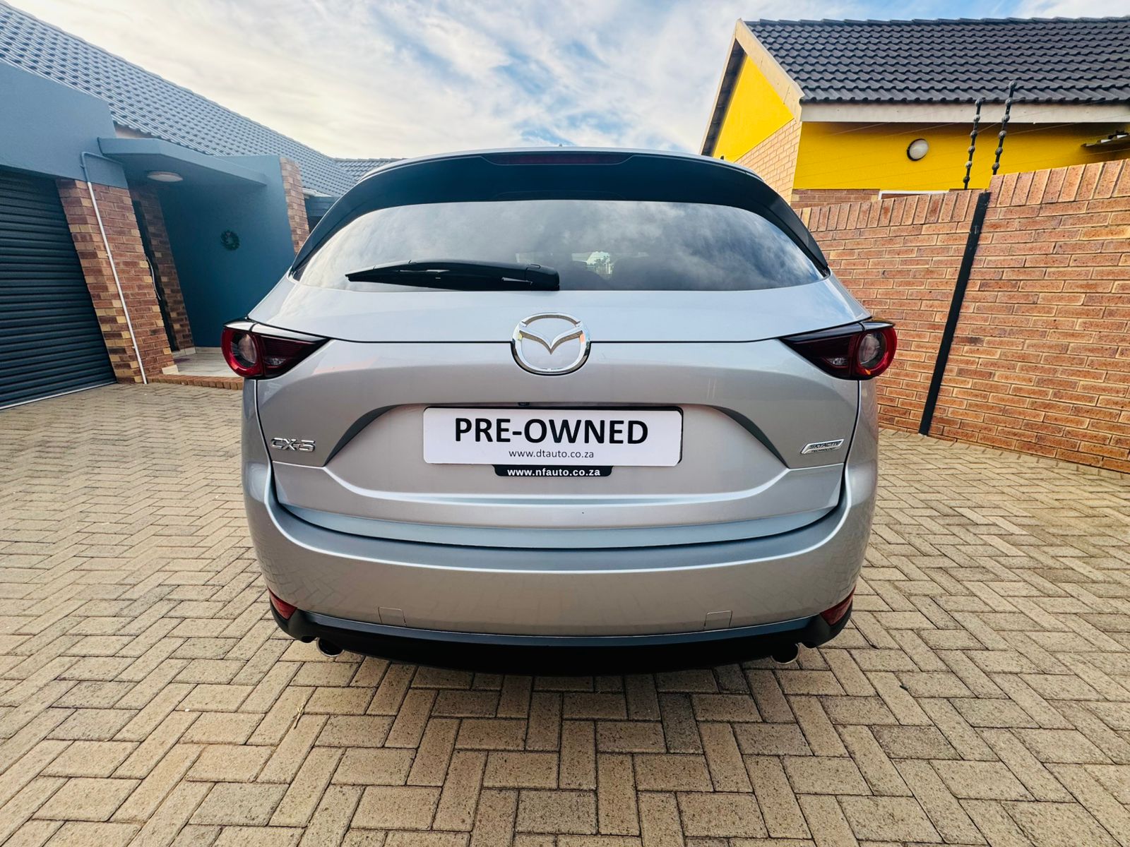 2019 Mazda CX-5 2.0 Dynamic - Image 5