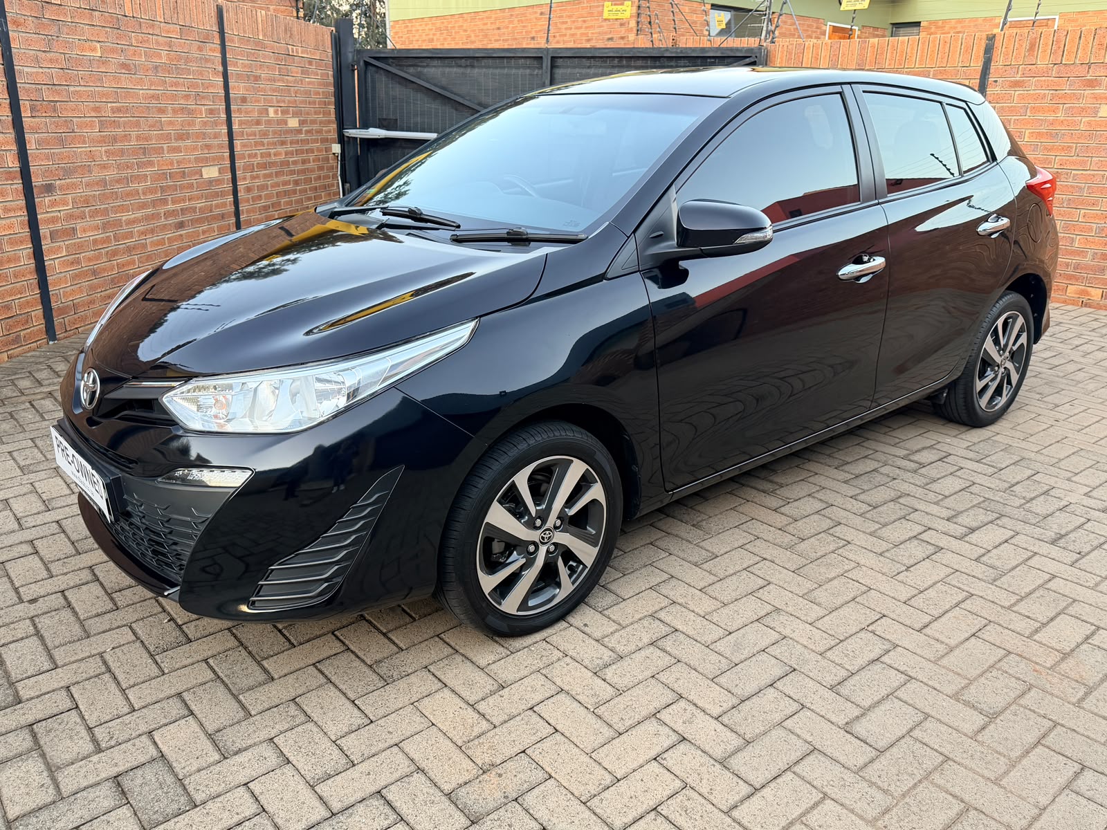 2018 Toyota Yaris 1.5XS 5dr