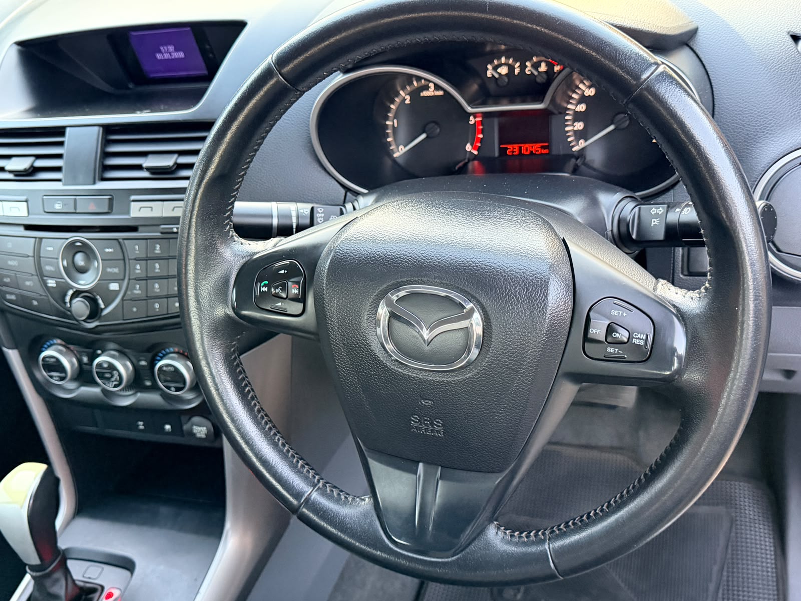 2018 Mazda BT50 2.2 SLE Auto P/U Double Cab - Image 12