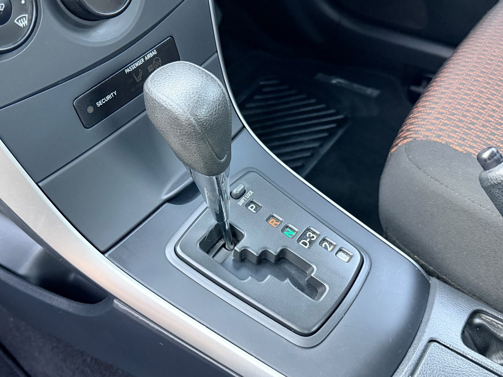 2017 Toyota Corolla Quest 1.6 Automatic - Image 13