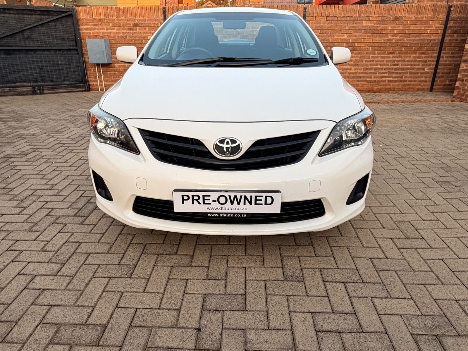 2017 Toyota Corolla Quest 1.6 Automatic - Image 2