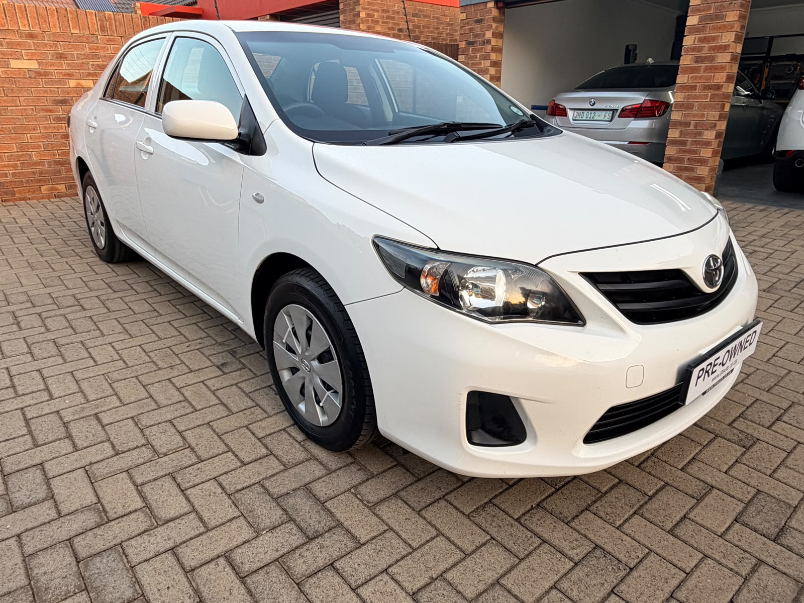 2017 Toyota Corolla Quest 1.6 Automatic - Image 3