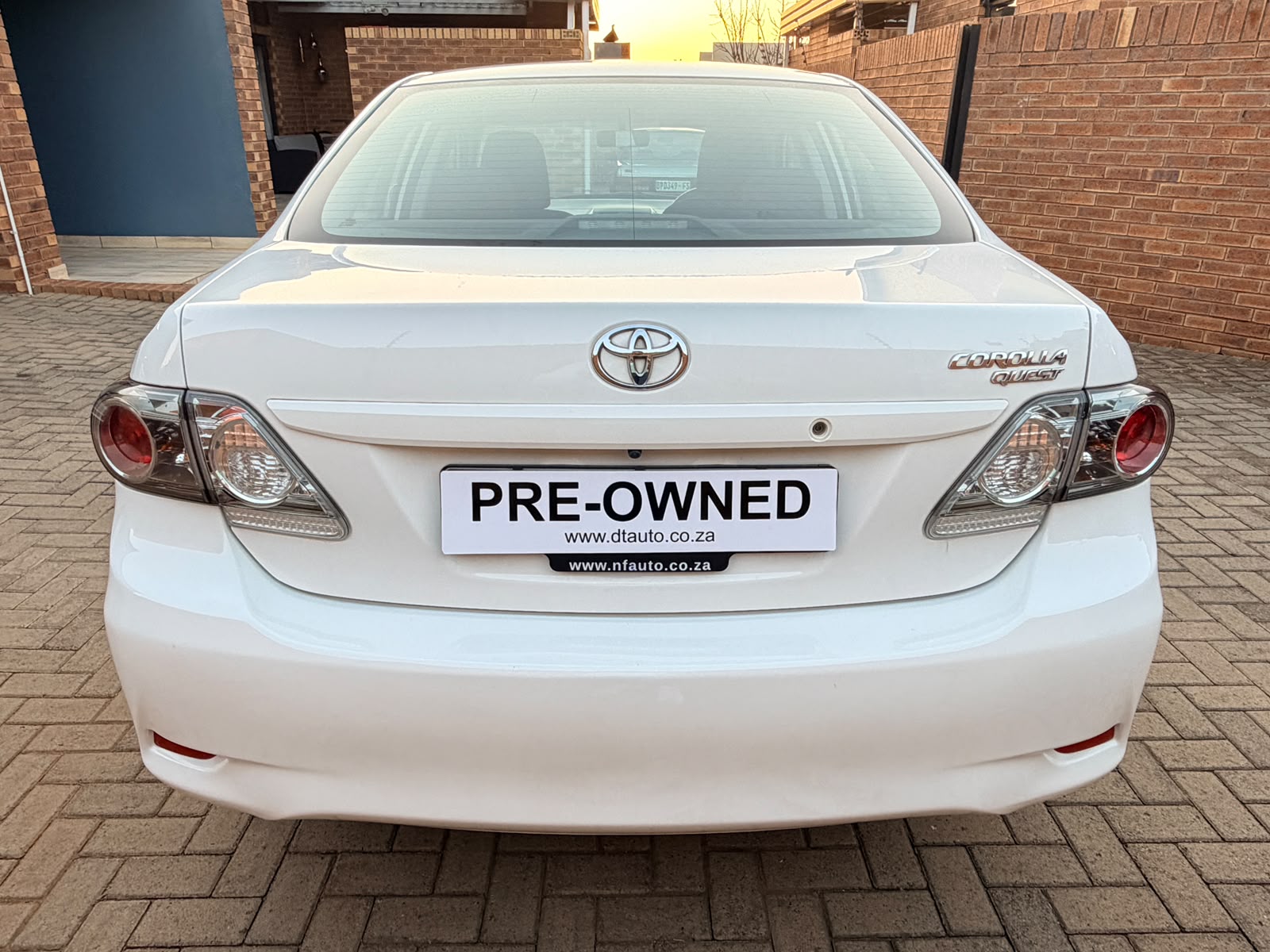 2017 Toyota Corolla Quest 1.6 Automatic - Image 5