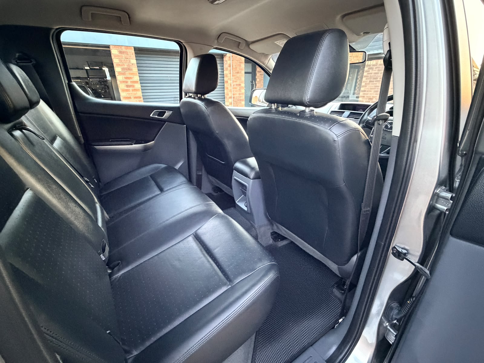 2018 Mazda BT50 2.2 SLE Auto P/U Double Cab - Image 9